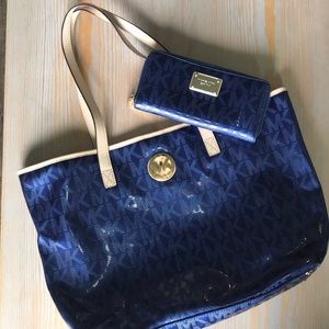 Michael Kors Jet Set Tote And Wallet